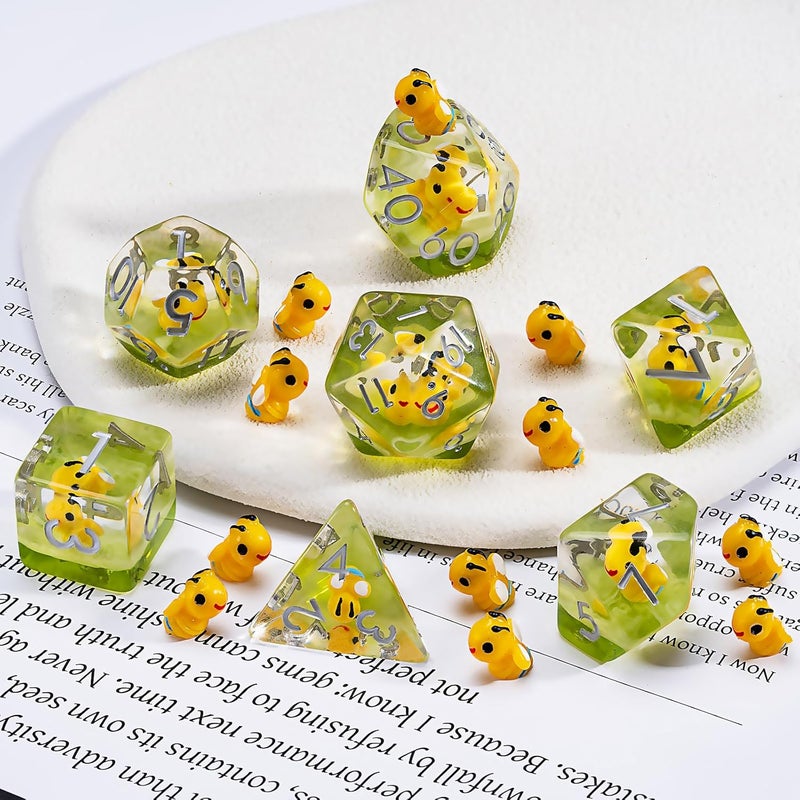 weyano D&D Bee Dice Set, Honeybee Resin Polyhedral Dice for Dungeons and Dragons, RPG, MTG DND 7-DIE (D4, D6, D8, D10, D12, D20, D%) for Ages 15 and Up - Image 3